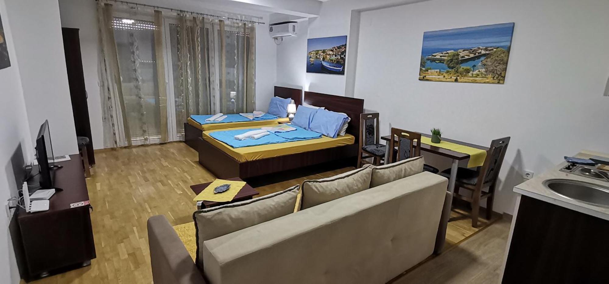 Center Apartment Delfina Охрид Екстериор снимка