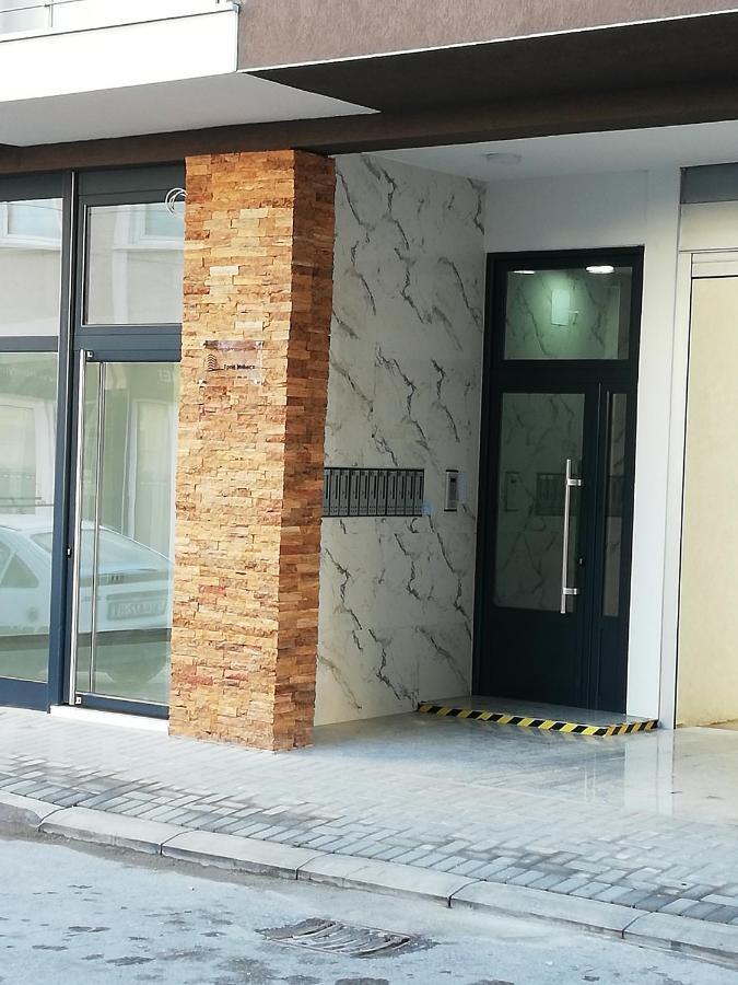 Center Apartment Delfina Охрид Екстериор снимка