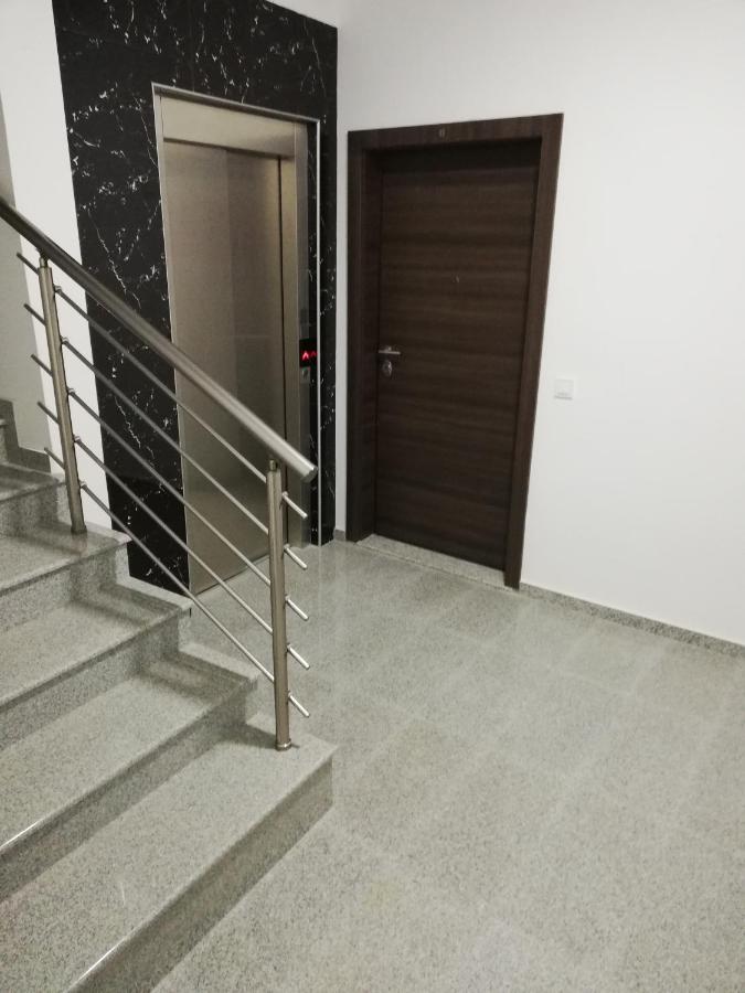 Center Apartment Delfina Охрид Екстериор снимка